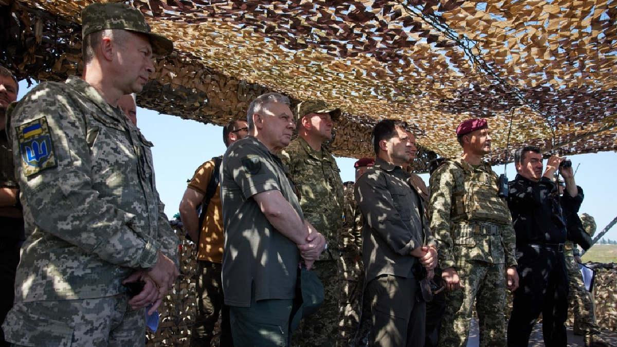 Україна почала масштабні військові навчання у відповідь на маневри в РФ - Таран
